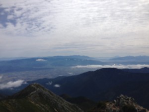 安曇野（常念岳より） 遠くに富士山も見えます